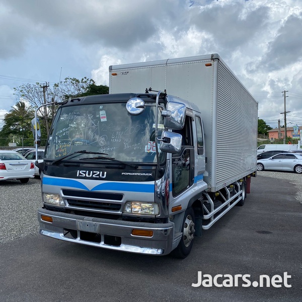 2005 Isuzu Forward Box Body Truck-1