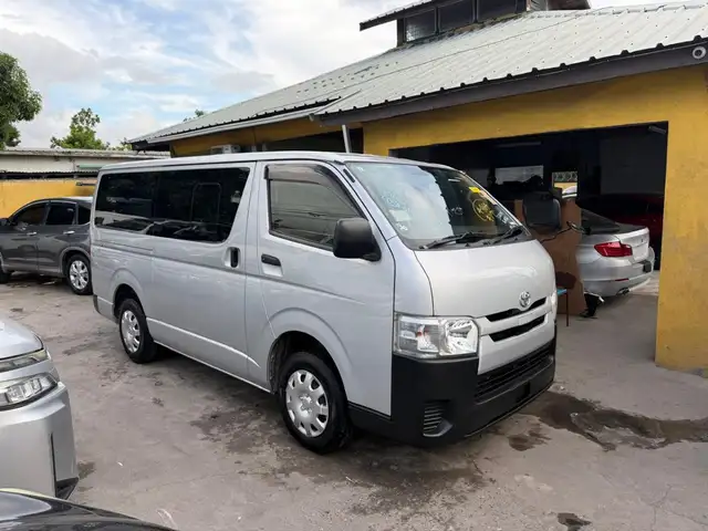 2020 Toyota Hiace, Kingston