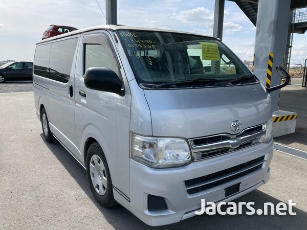 TOYOTA HIACE 2013, NEWLY IMPORTED, PETROL, VERY FUEL EFFICIENT, TOUCH SCREEN.-3