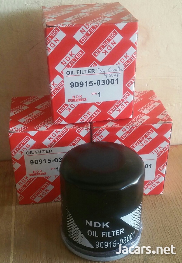 Toyota Carolla oil filter