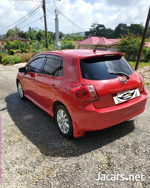 Toyota AURIS 1,5L 2008-5