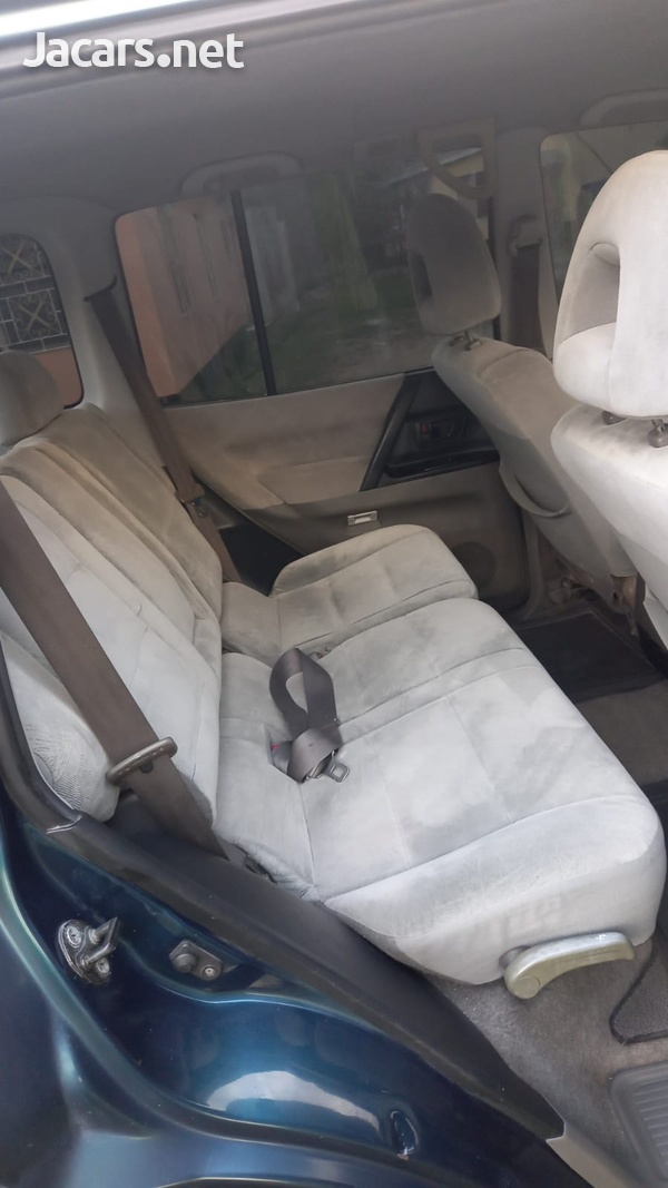 Mitsubishi Pajero 3,0L 2003-5