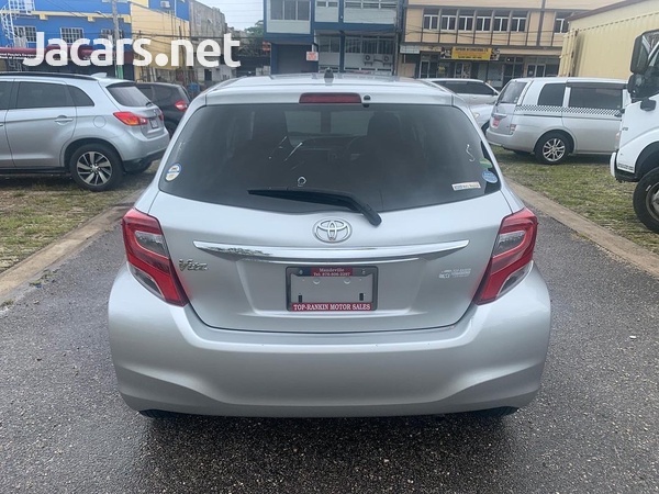 Toyota Vitz 1,0L 2017-2