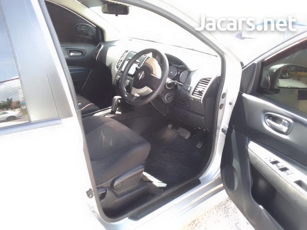 Nissan Wingroad 1,5L 2012-7