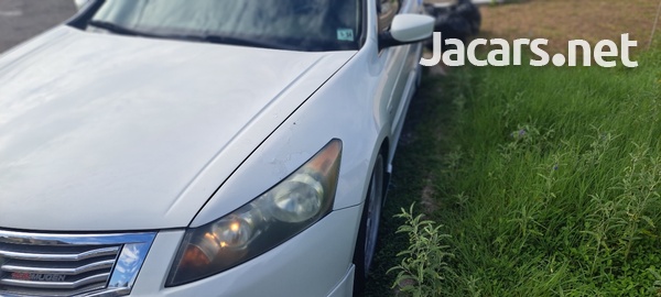 Honda Accord 3,5L 2010-3