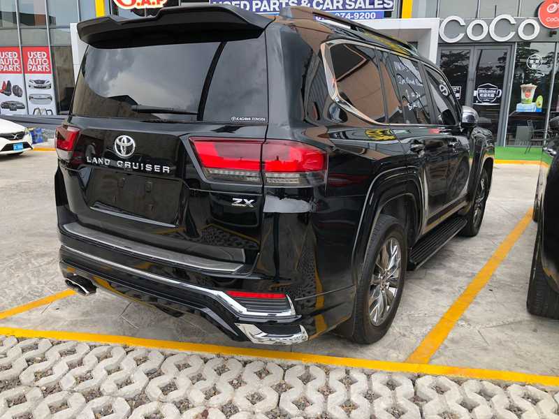 Toyota Land Cruiser 3,5L 2023 №2474474 in Saint Ann - Land Cruiser
