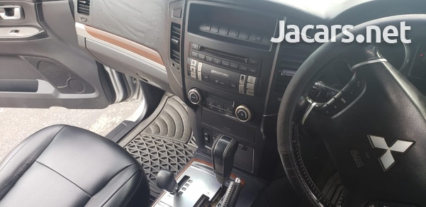 Mitsubishi Pajero 2,5L 2008-9