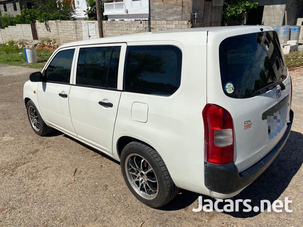 Toyota Probox 1,5L 2012-4