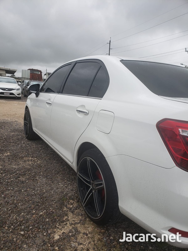 Toyota Axio 1,5L 2015-2