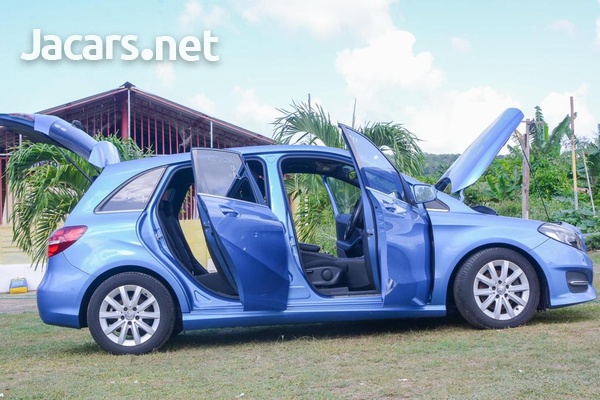 Mercedes-Benz B-Class 1,8L 2015-3