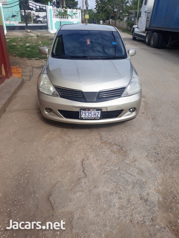 Nissan Tiida 1,6L 2007-5