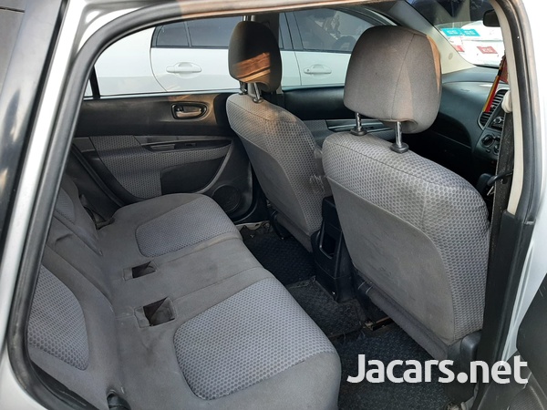 Nissan Wingroad 1,5L 2012-8