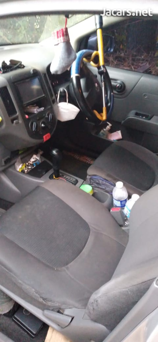 Nissan AD Wagon 1,3L 2013-2