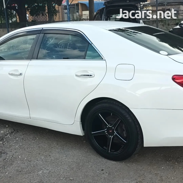 Toyota Mark X 2,5L 2013-2