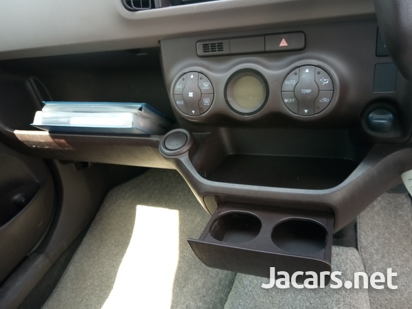 Toyota Passo 1,2L 2014-8