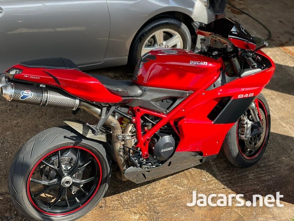 Ducati-4