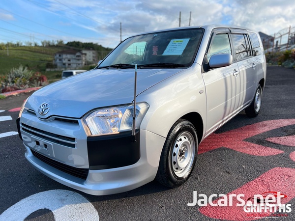 Toyota Probox 1,5L 2016-3
