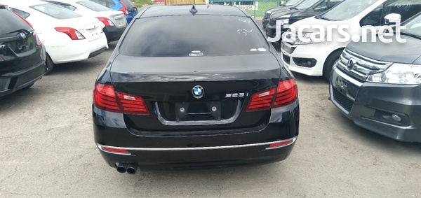 BMW 5-Series 2,3L 2016-7