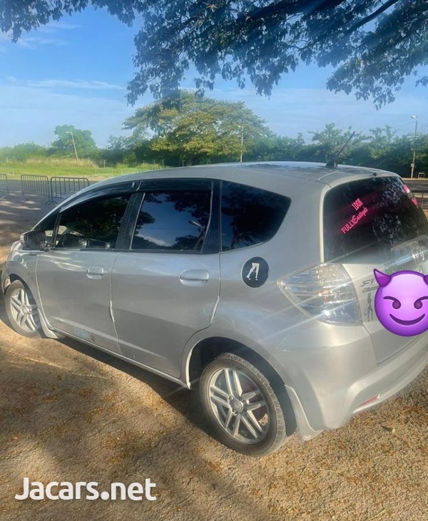 Honda Fit 1,5L 2012-3