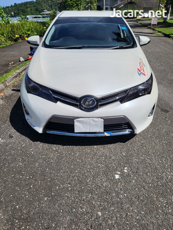 Toyota AURIS 1,8L 2012