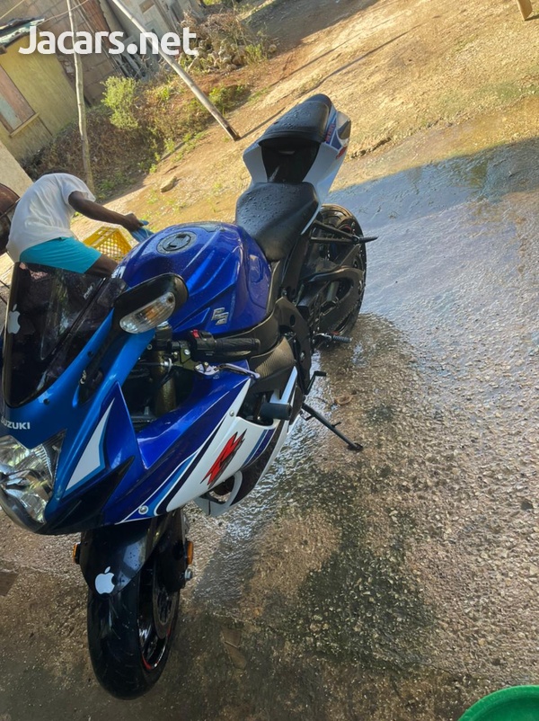 Suzuki GXSR 2014-3