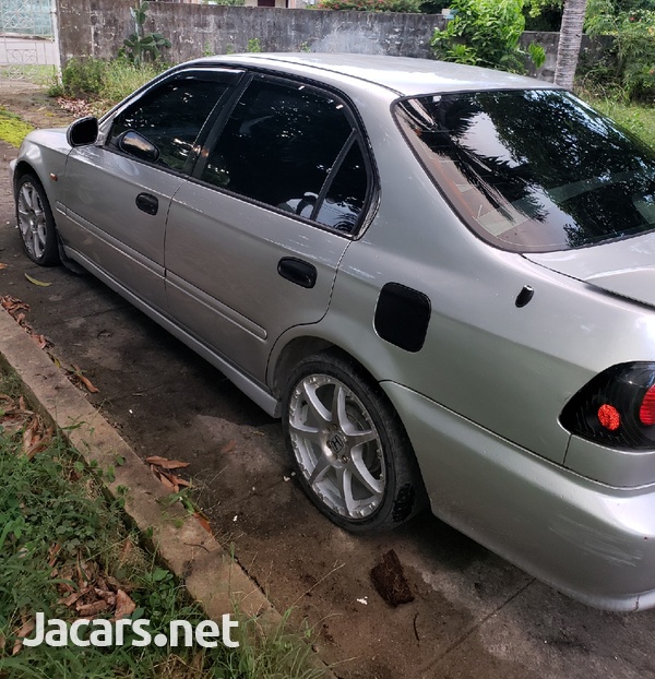 Honda Civic 1,6L 1999-4
