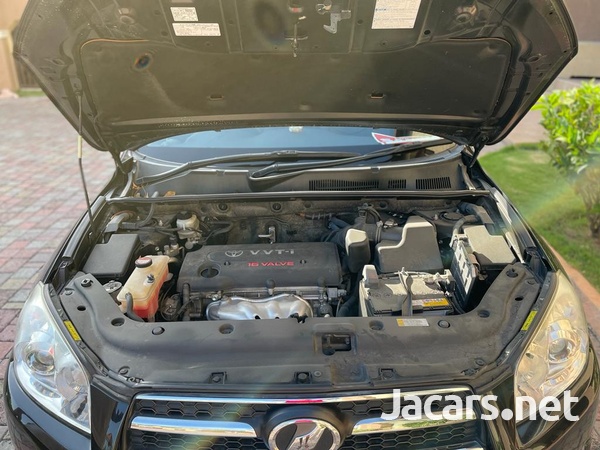 Toyota RAV4 2,4L 2015-5