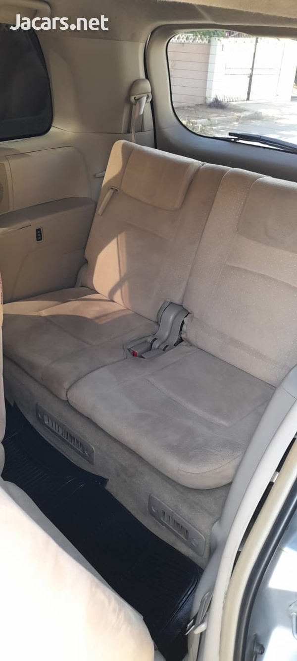 Toyota Isis 1,8L 2006-8