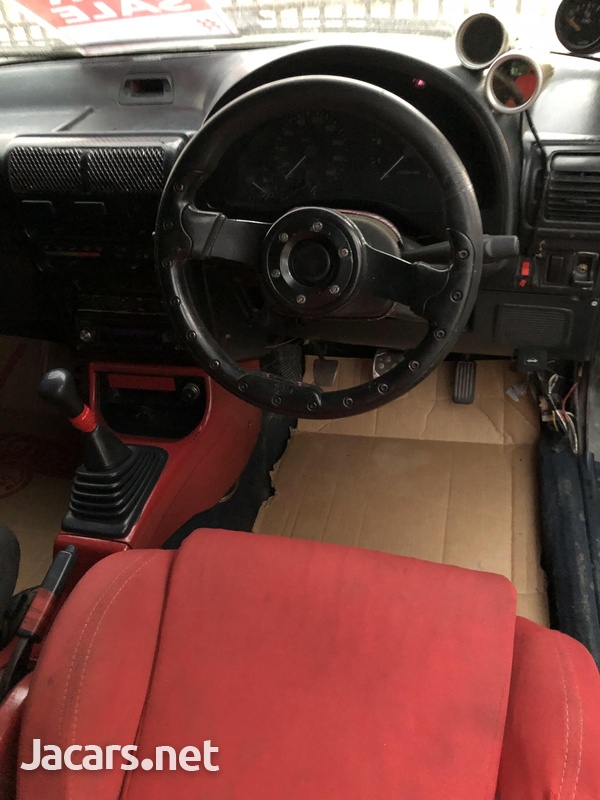 Toyota Starlet 1,3L 1990-4