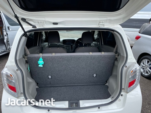 Daihatsu MIRA 0,7L 2015-14