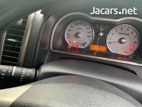 Nissan Wingroad 1,5L 2012-8