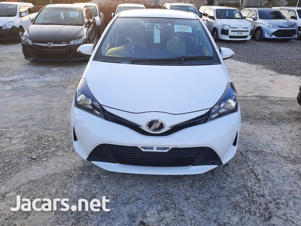 Toyota Vitz 1,0L 2016-5