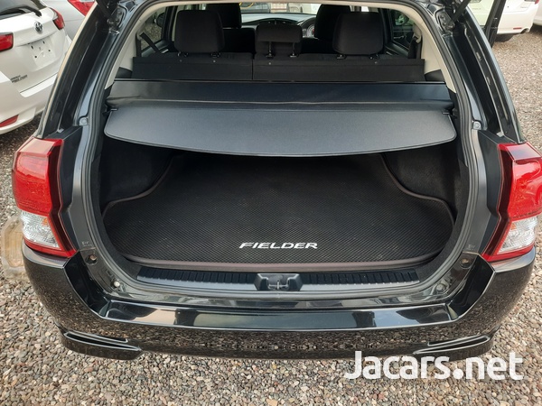 Toyota Fielder 1,5L 2013-14