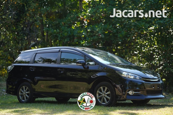 Toyota Wish 1,8L 2015-4