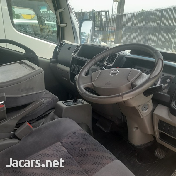 2014 Nissan Atlas-7