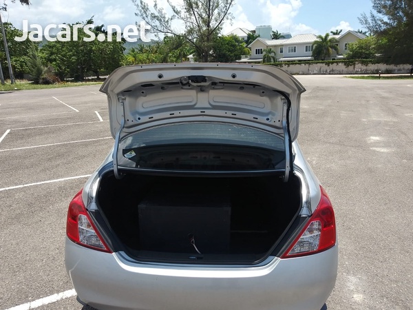 Nissan Latio 1,4L 2013-8