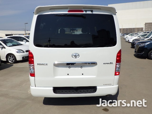 Toyota Hiace 2,0L 2014-5