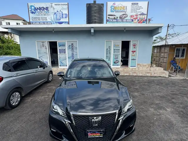 Toyota Crown Athlete