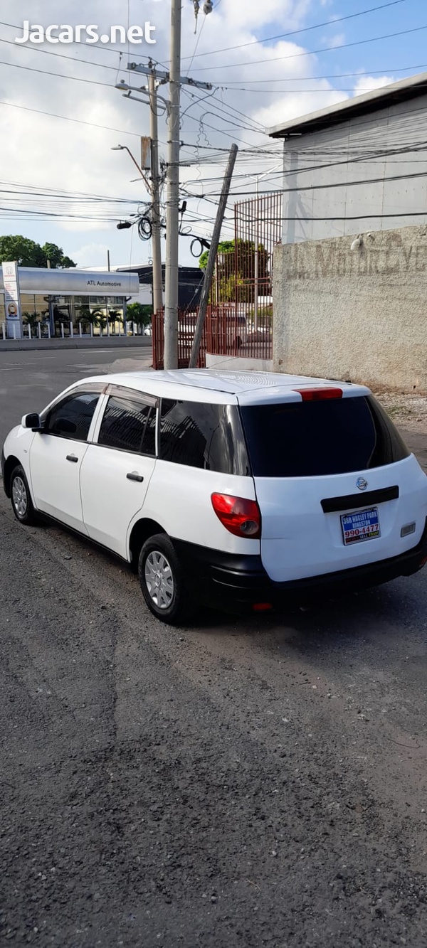 Nissan AD Wagon 1,5L 2012-5