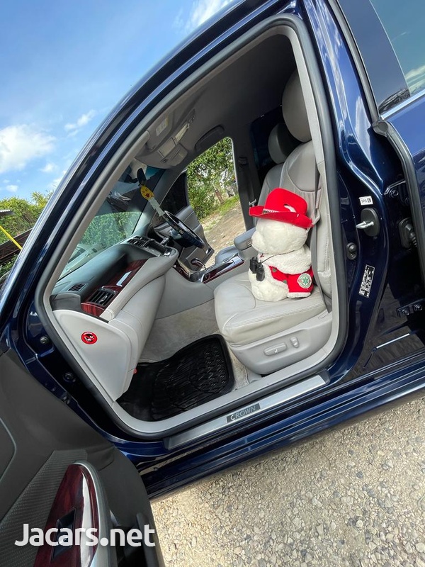 Toyota Crown 2,5L 2011-2