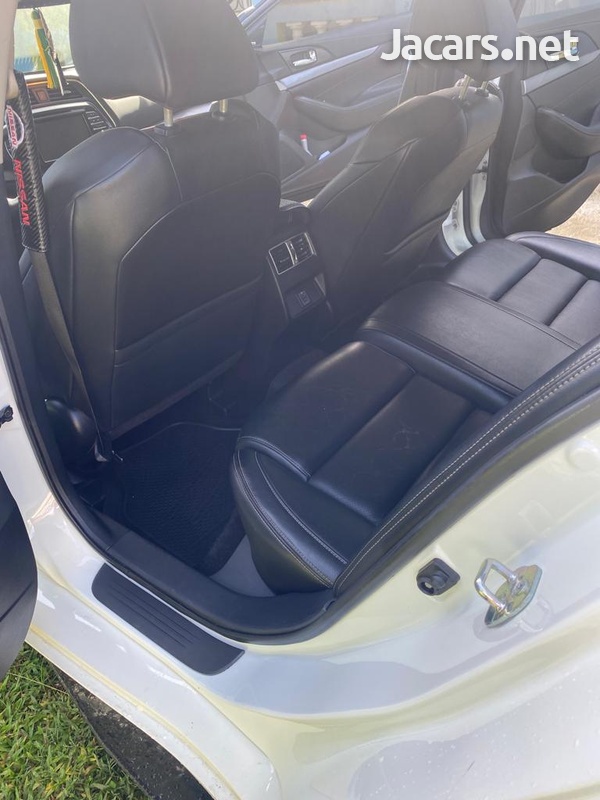 Nissan Maxima 3,5L 2018-9