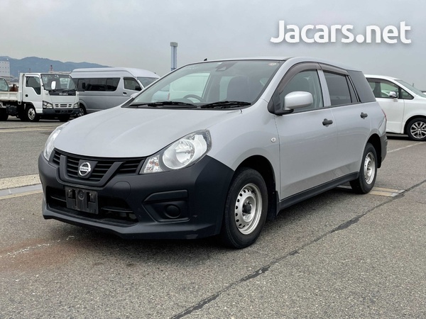 Nissan AD Wagon 1,5L 2017-1