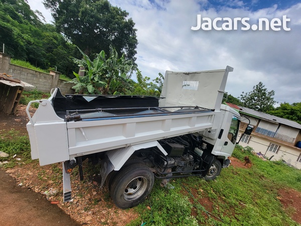 Izuzu Forward Dump Truck 5Ton-6