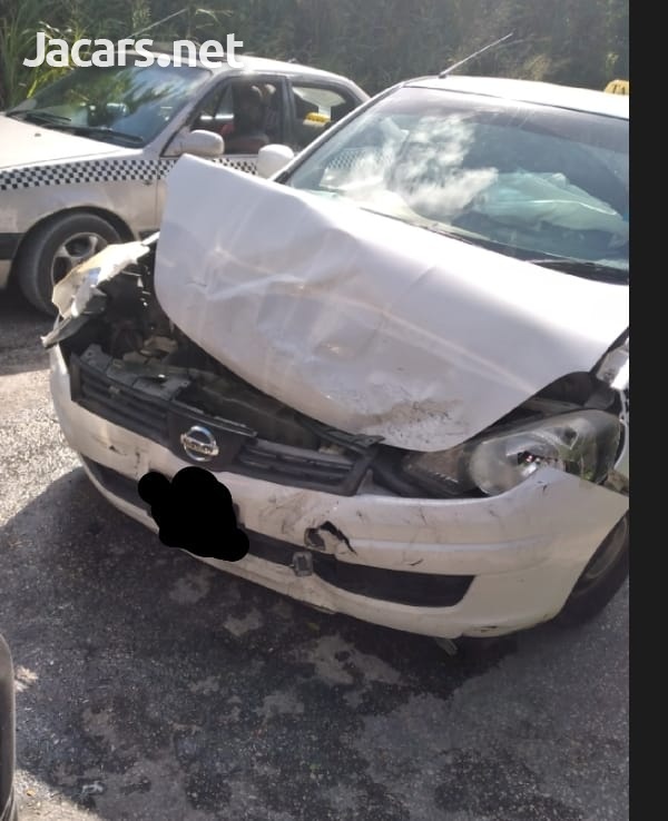 Nissan AD Expert 1,8L 2014-3