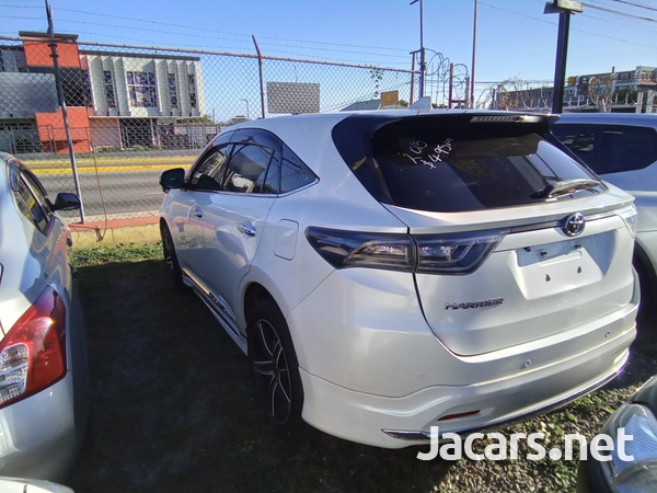 Toyota Harrier 1,8L 2015-3