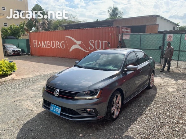 Volkswagen Jetta 2,0L 2017-6