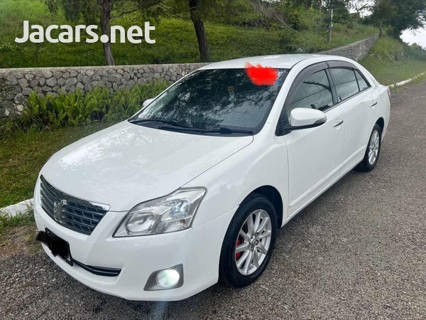 Toyota Premio 2,0L 2014-1