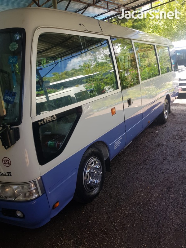 2009 Toyota Hino-4