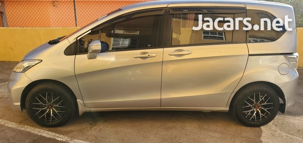 Honda Freed 1,5L 2012-4