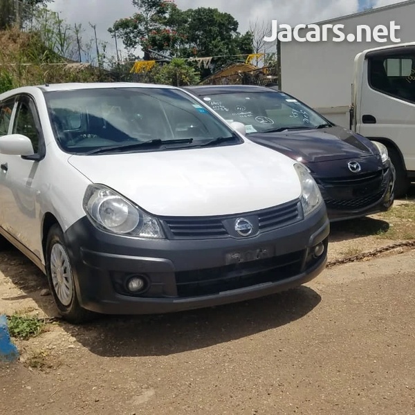 Nissan AD Wagon 1,5L 2013-4
